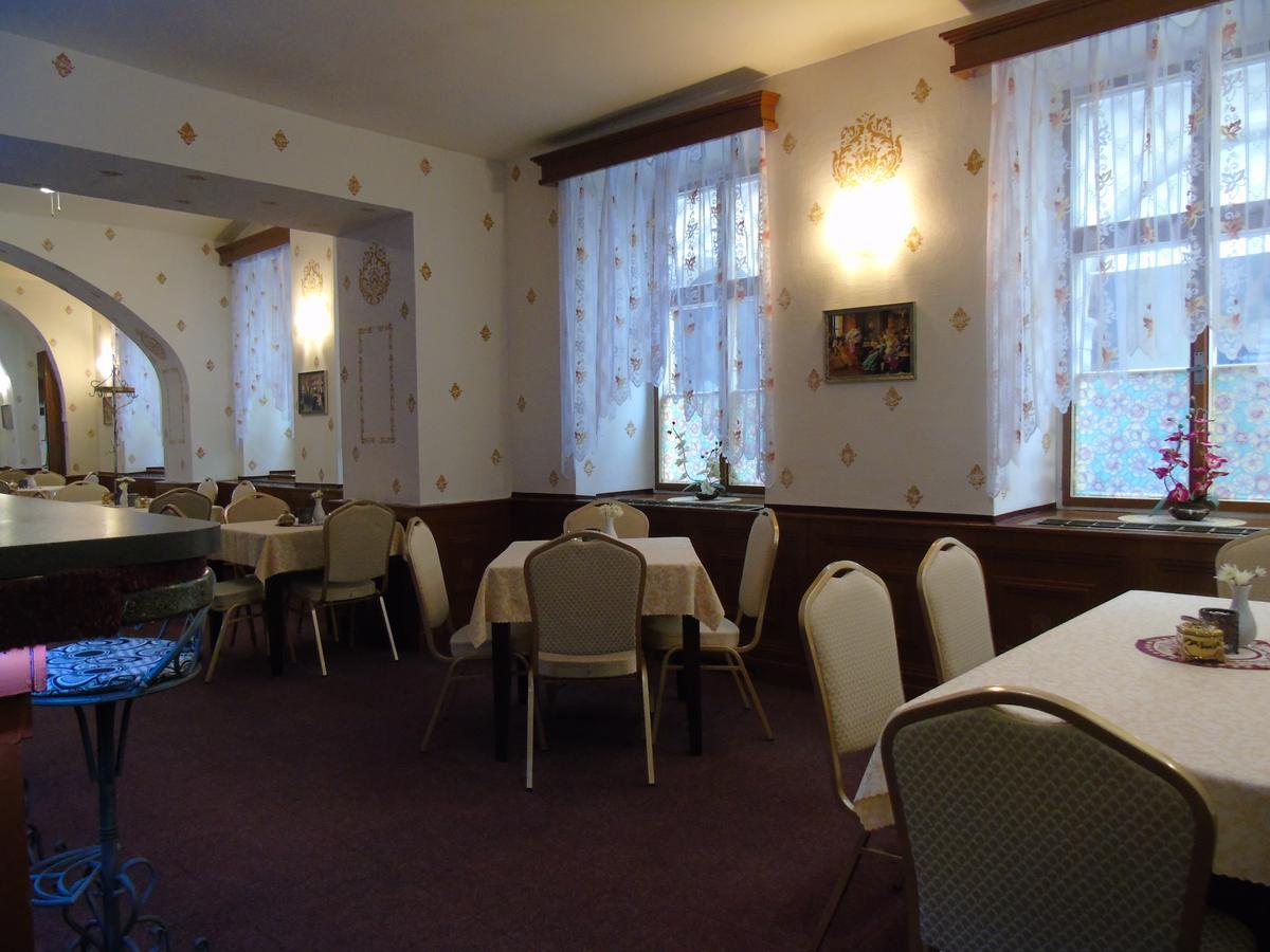 Gl Hotel Trutnov Exterior foto